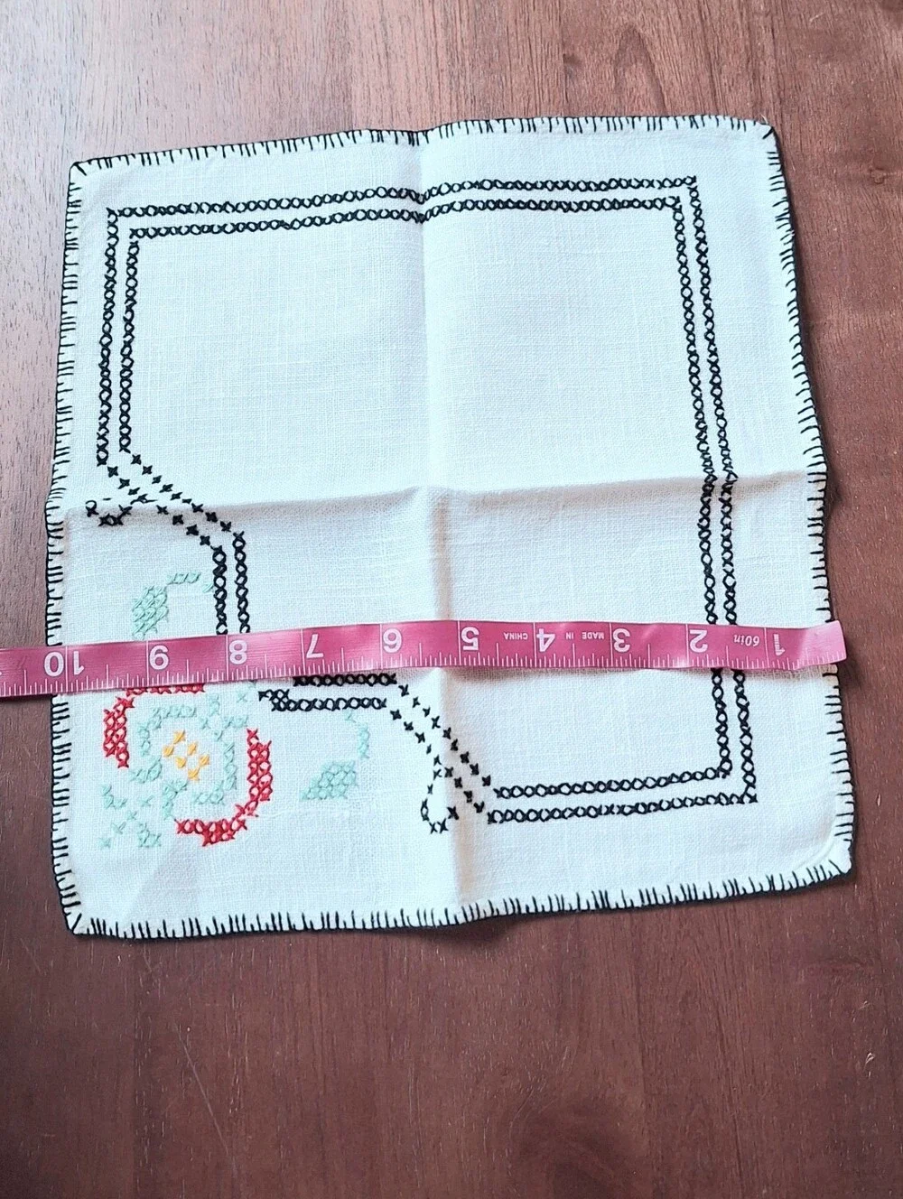 Vintage Handmade Embroidered Floral Linen Napkins Set of 4, Ivory